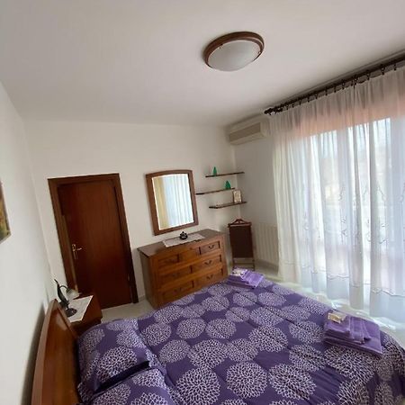 ポルトフェッラーイオCasa Annaアパートメント エクステリア 写真